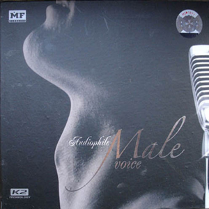 一边摸奶一边做爱视频
